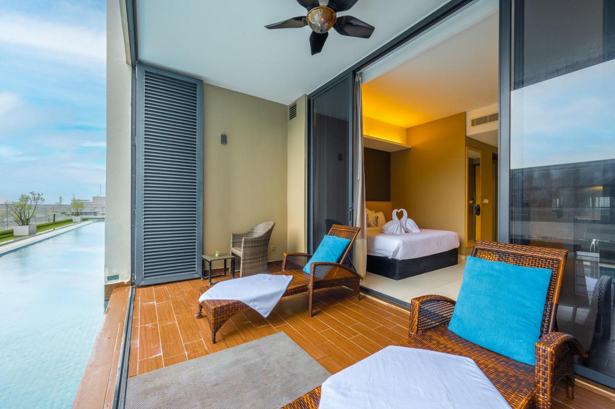 Greystone 99 Suites Malacca Exterior foto
